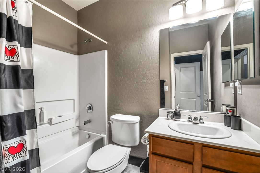 350 Azar Swan Avenue Property Photo 8