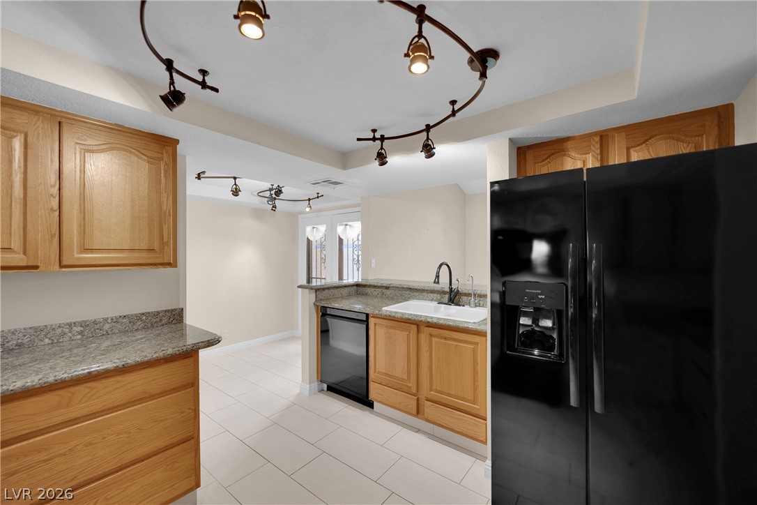 3125 La Mancha Way Property Photo 15