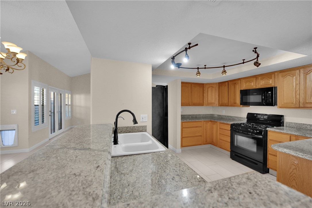 3125 La Mancha Way Property Photo 17