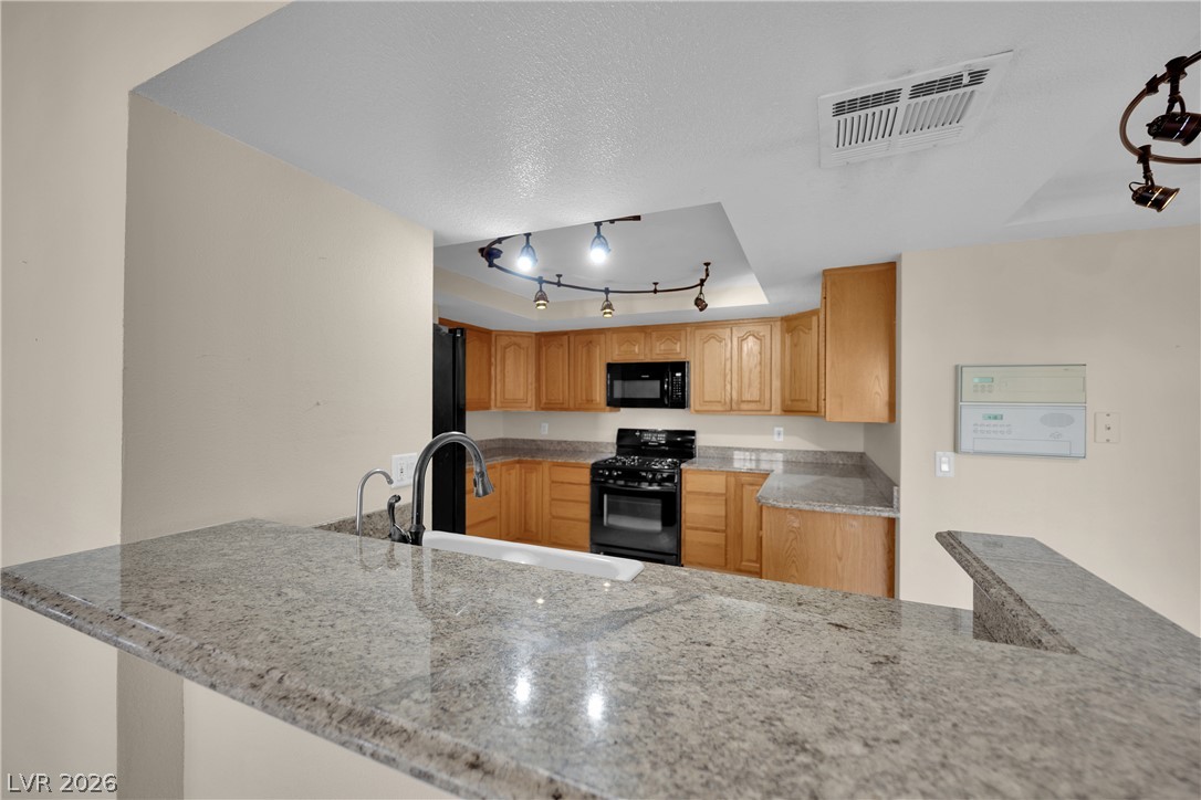 3125 La Mancha Way Property Photo 18