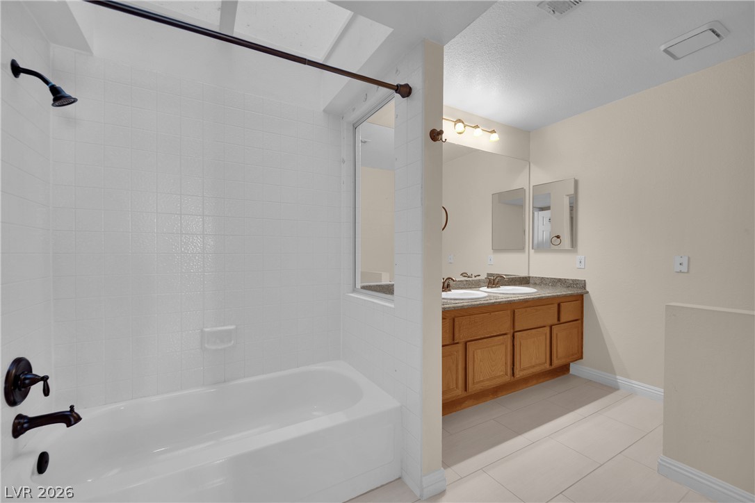 3125 La Mancha Way Property Photo 26