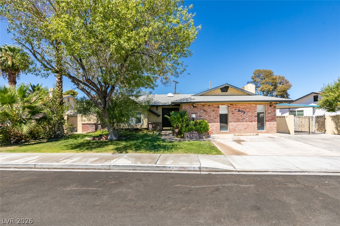 409 Estella Avenue Property Photo 1