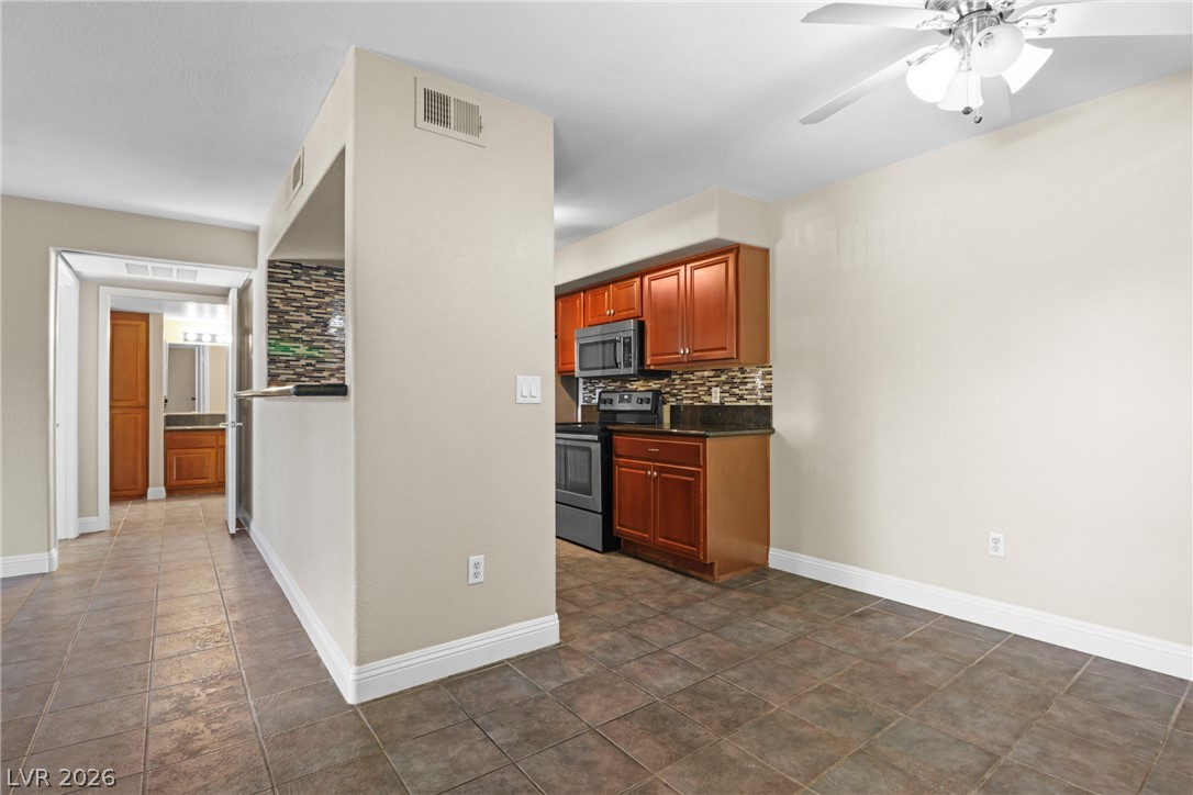 2816653 Property Photo 11