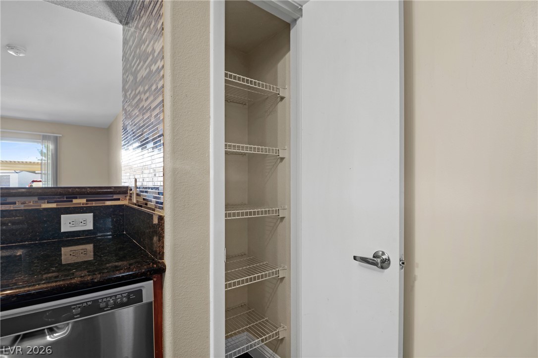 2816653 Property Photo 20
