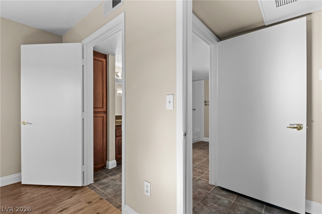 2816653 Property Photo 26