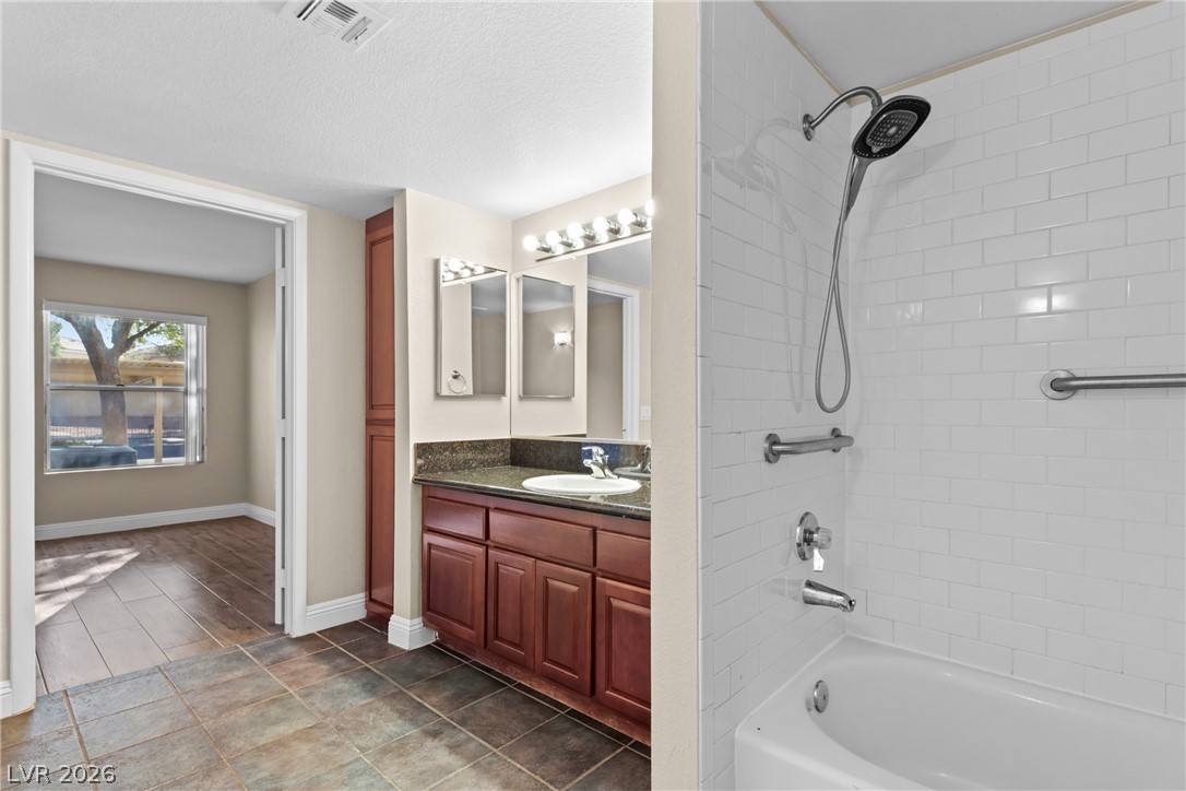 2816653 Property Photo 35