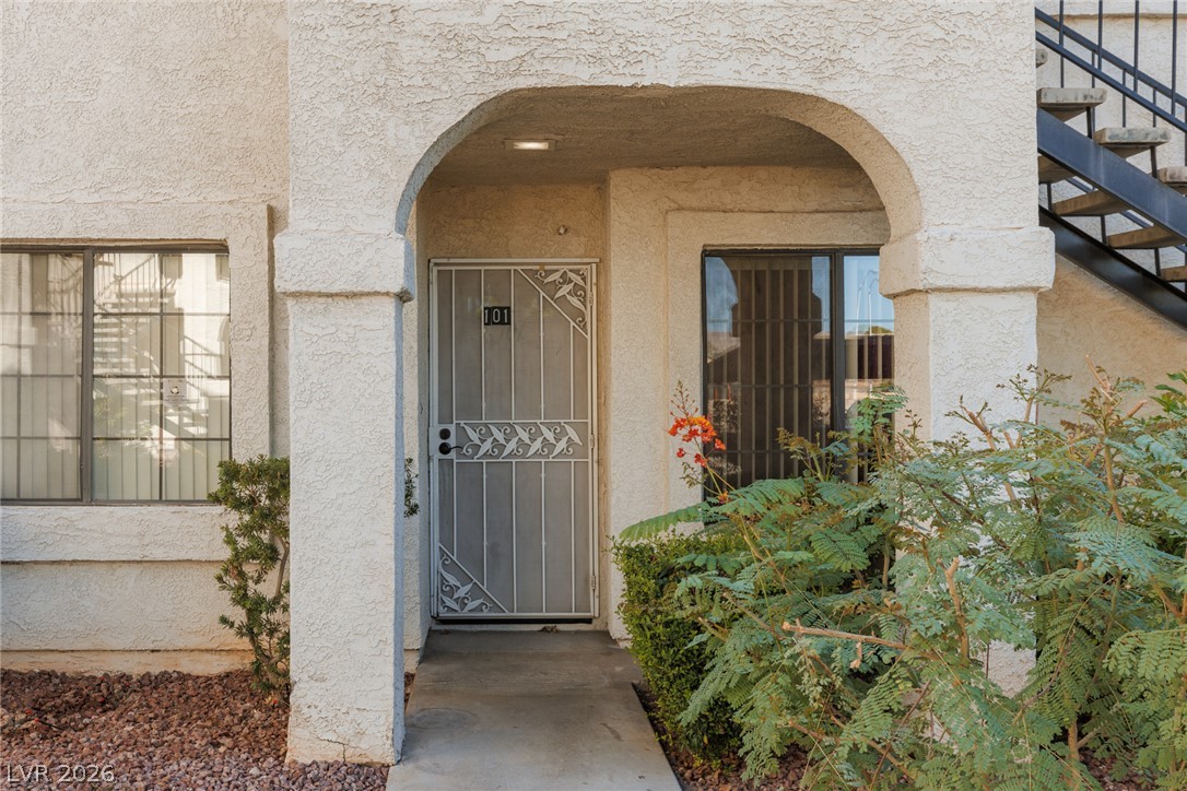 4819 Nara Vista Way 101 Property Photo 2