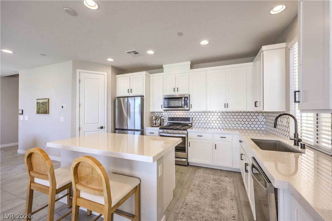 10632 Adeno Avenue Property Photo 8