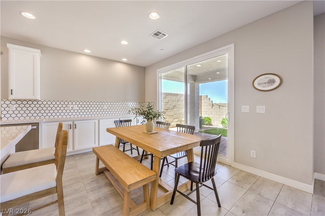 10632 Adeno Avenue Property Photo 10
