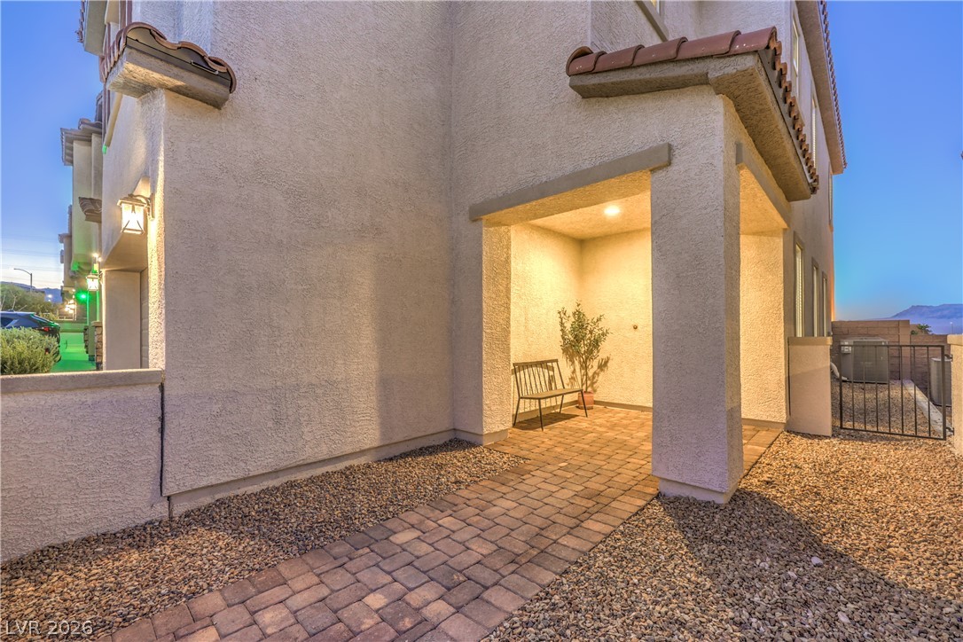 10632 Adeno Avenue Property Photo 44