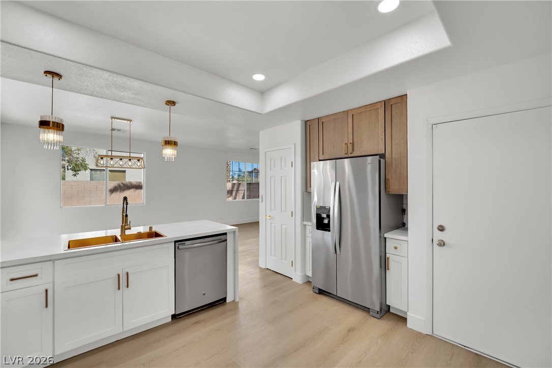 1240 Las Brisas Court Property Photo 11