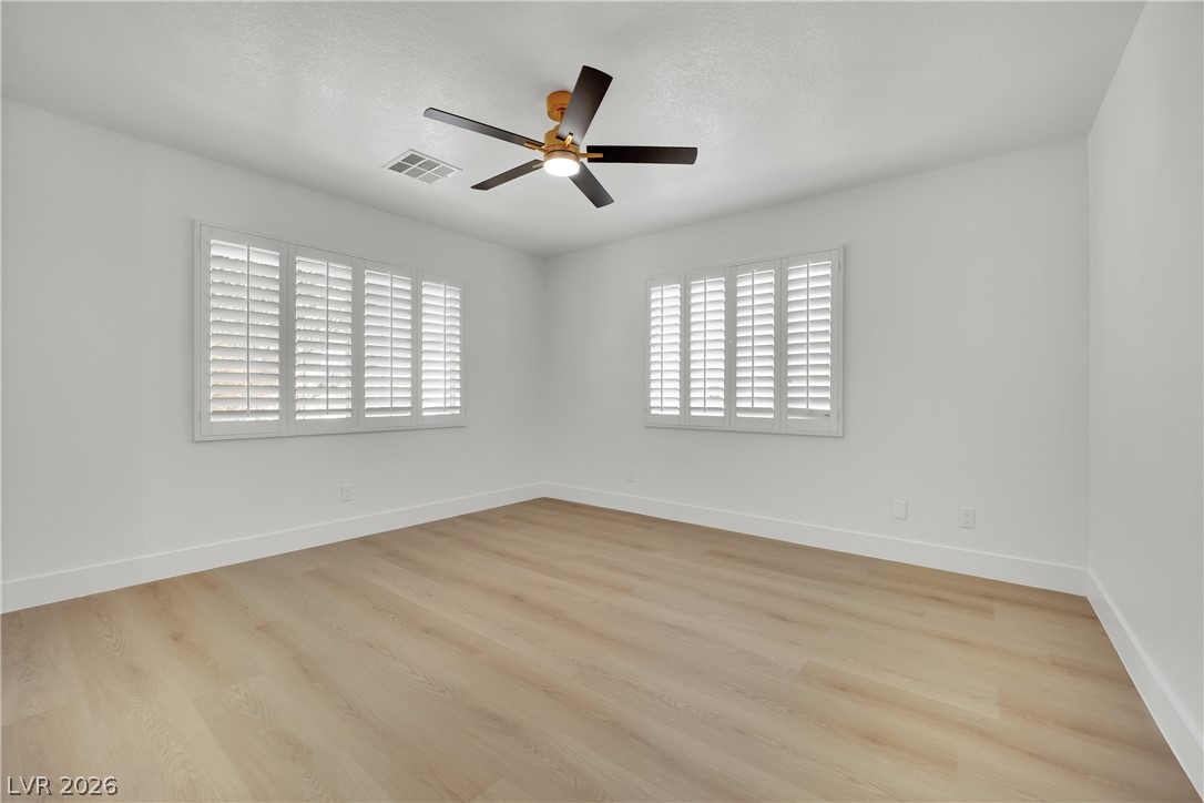 1240 Las Brisas Court Property Photo 23