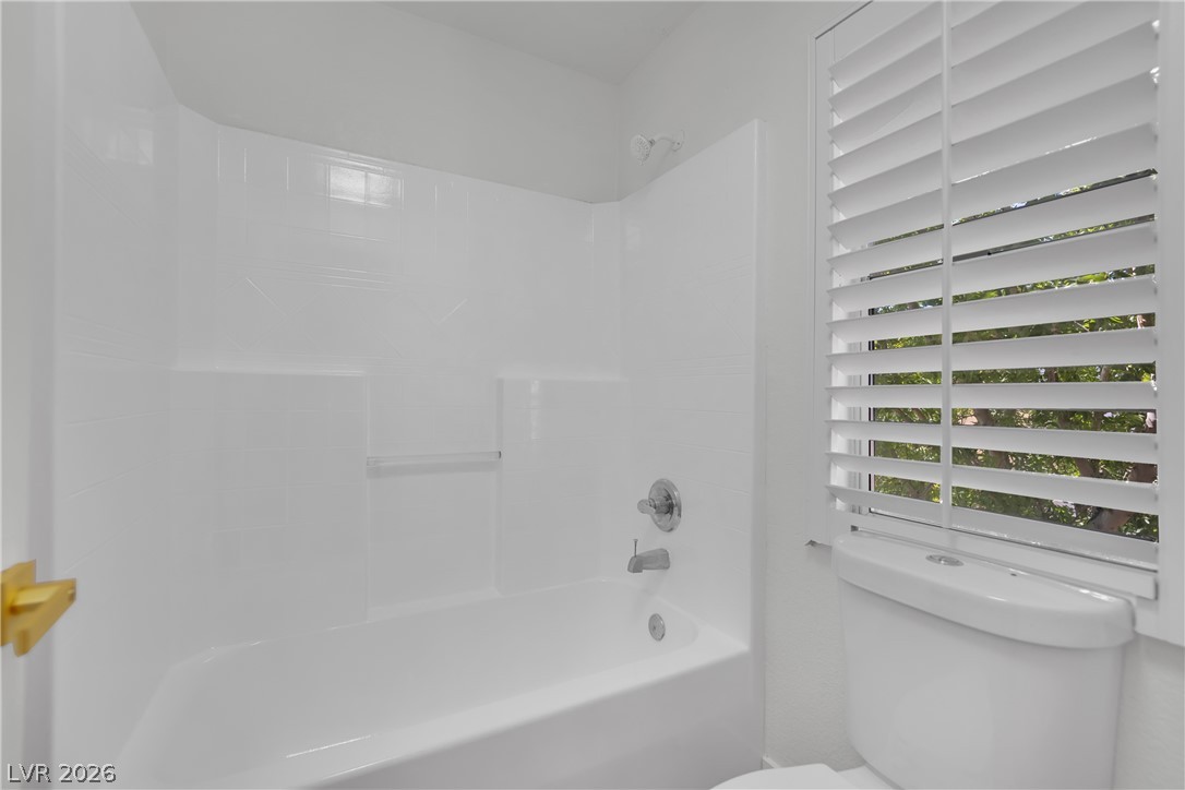 1240 Las Brisas Court Property Photo 30