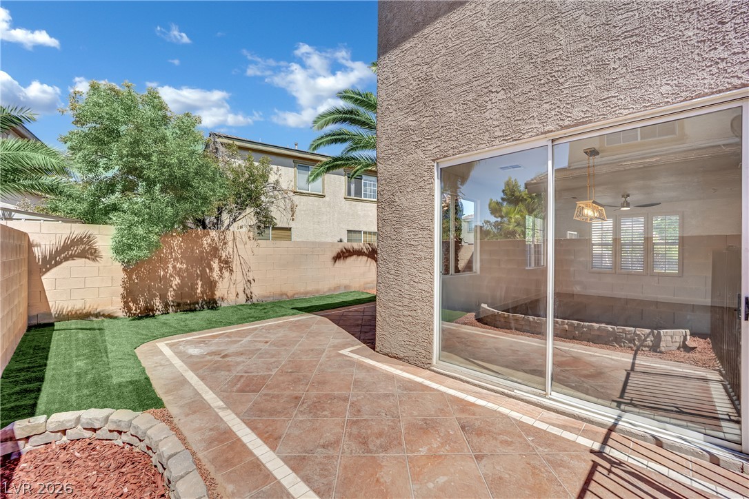 1240 Las Brisas Court Property Photo 33