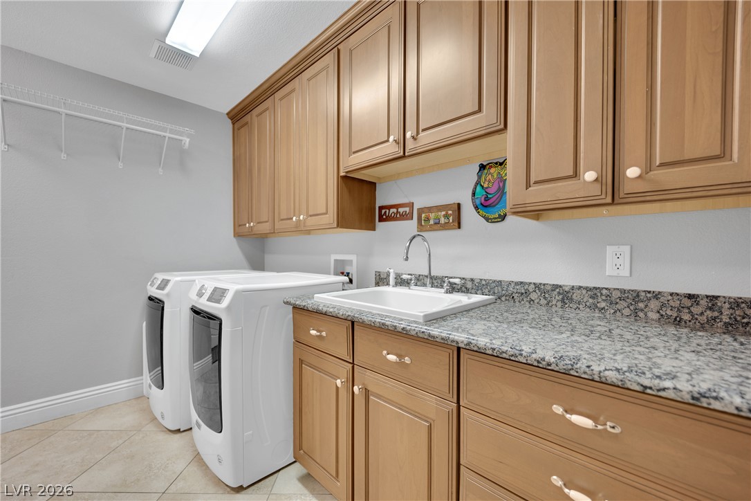 7675 Gilespie Street Property Photo 36