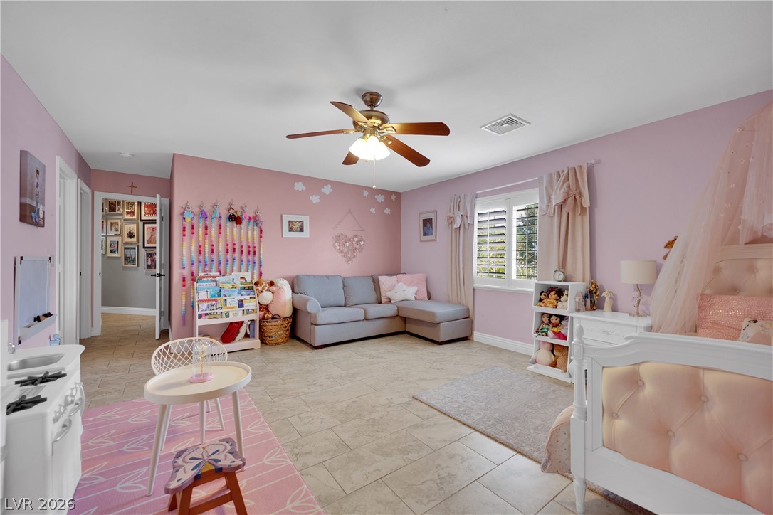 7675 Gilespie Street Property Photo 55