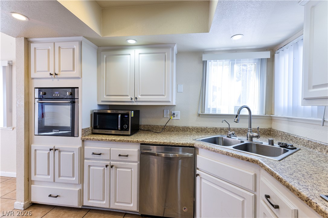 817 Spyglass Lane Property Photo 10