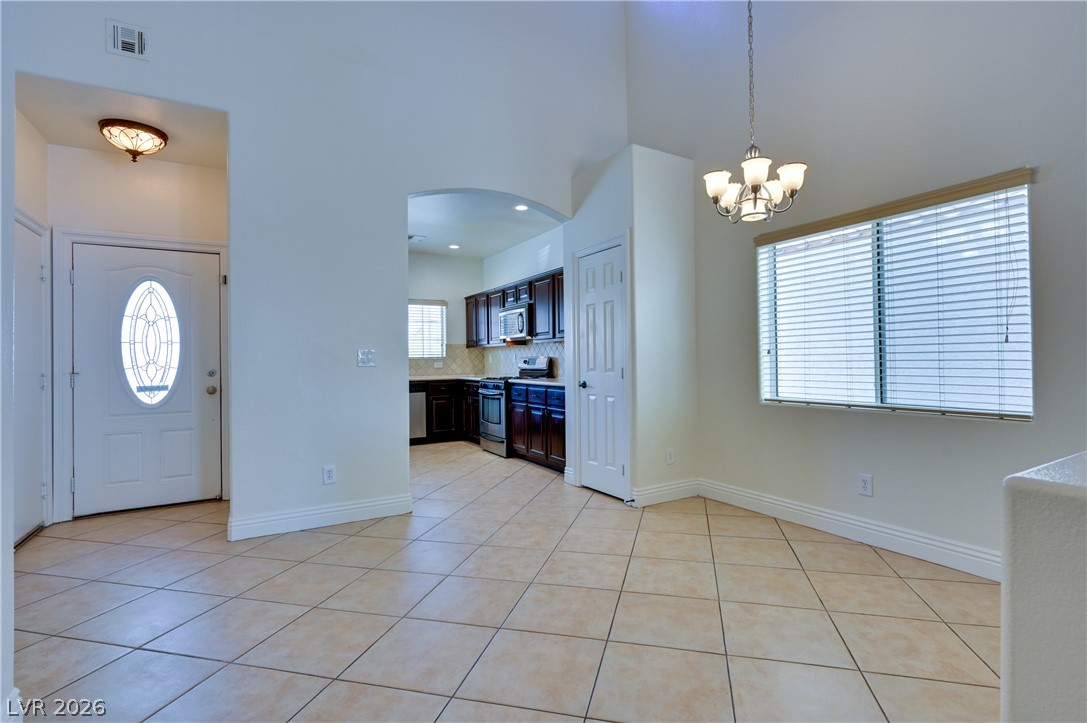 8943 Mossy Hollow Avenue Property Photo 4