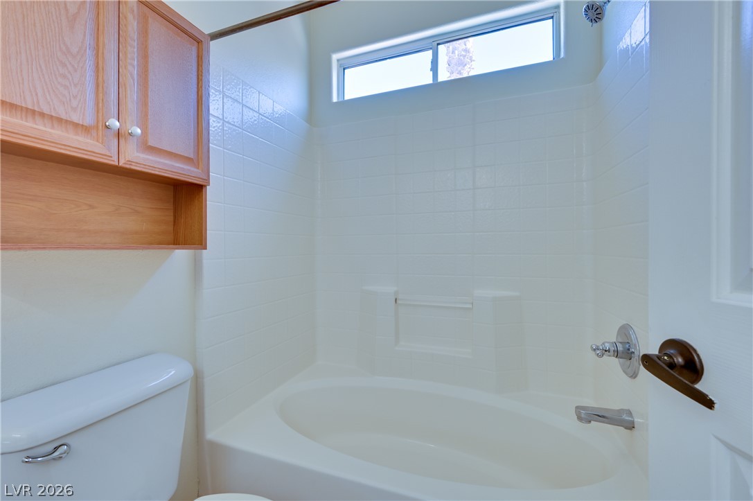 8943 Mossy Hollow Avenue Property Photo 28