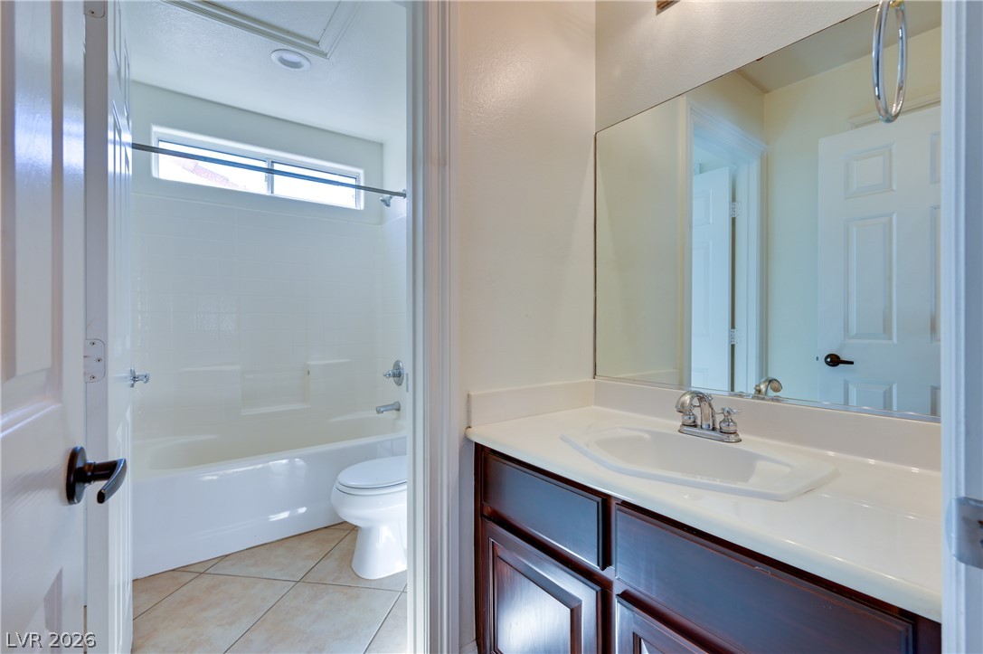 8943 Mossy Hollow Avenue Property Photo 49