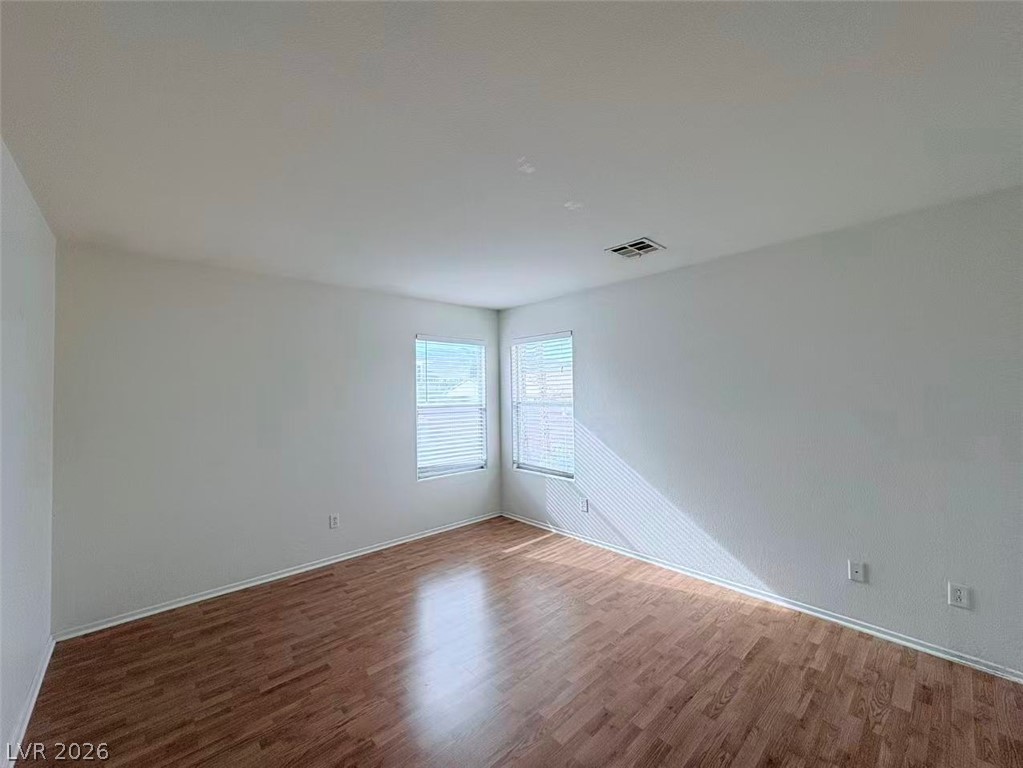 10662 Foggy Glen Avenue Property Photo 12