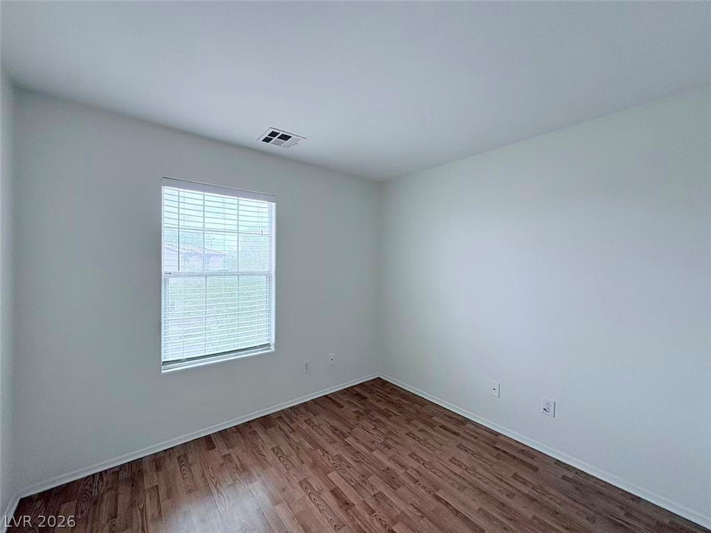 10662 Foggy Glen Avenue Property Photo 16