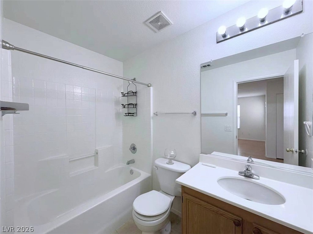 10662 Foggy Glen Avenue Property Photo 19