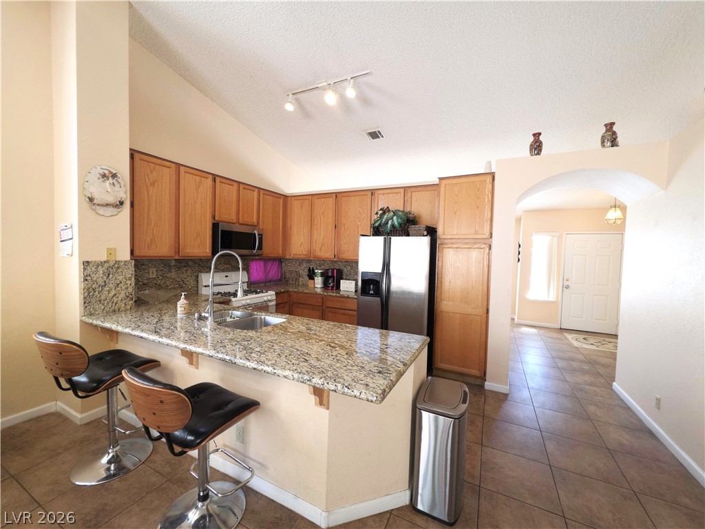 9408 Shellfish Court Property Photo 4