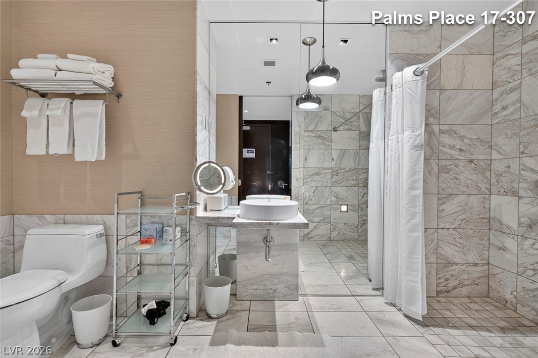 4381 West Flamingo Road 1707 Property Photo 35