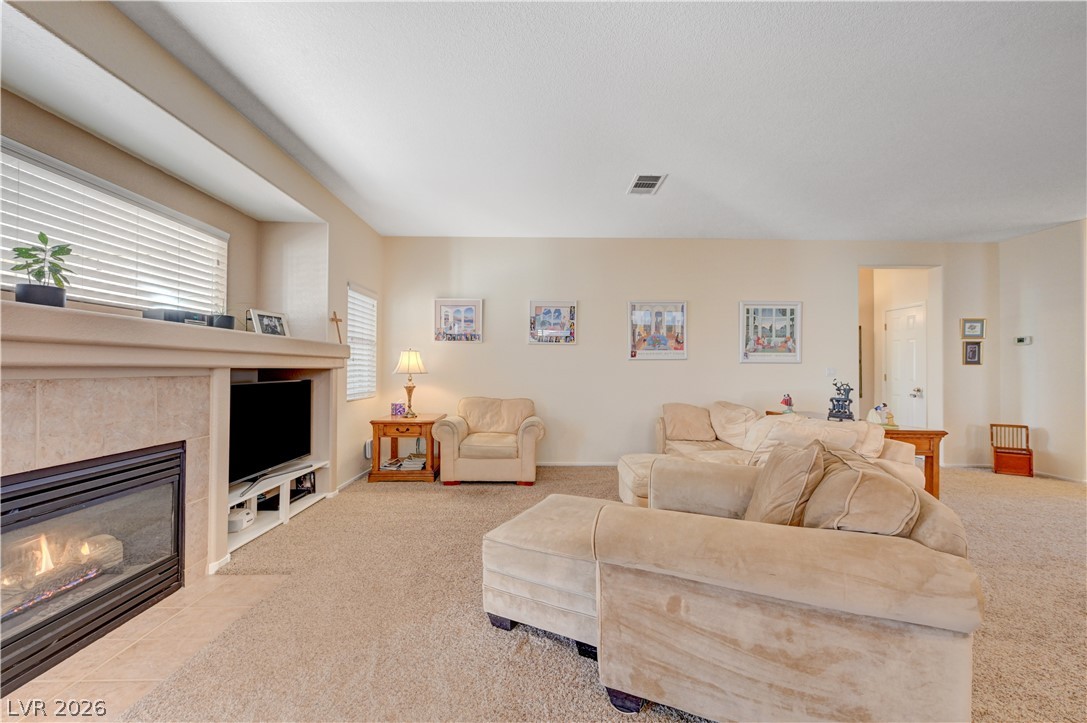 10255 Songsparrow Court Property Photo 2