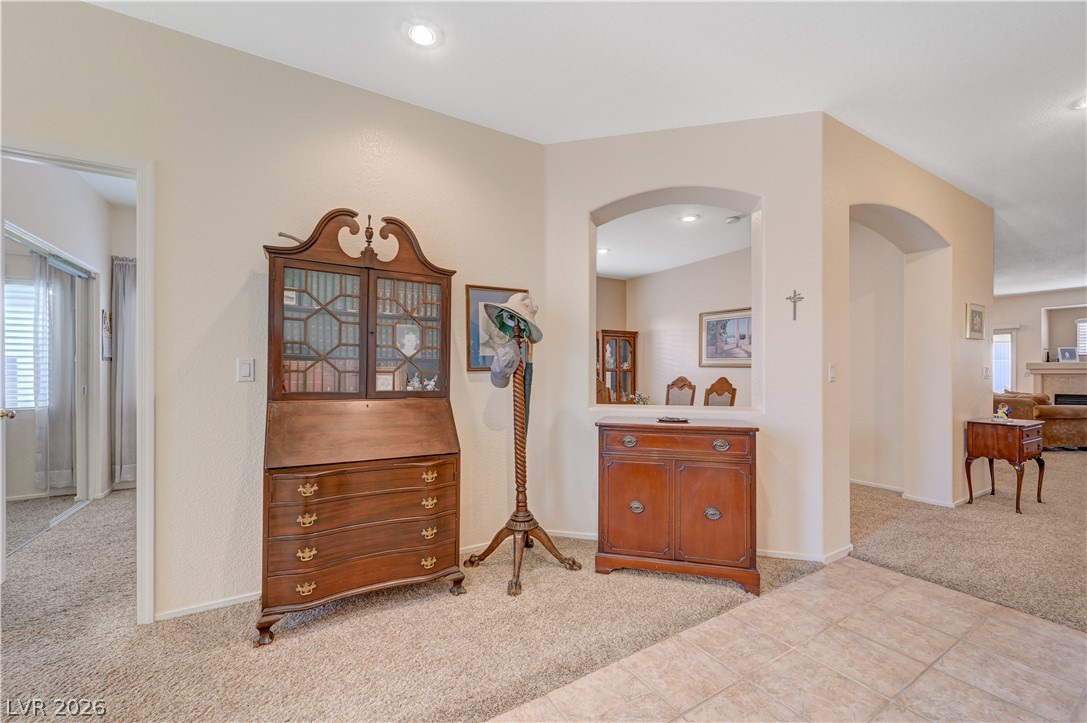 10255 Songsparrow Court Property Photo 7