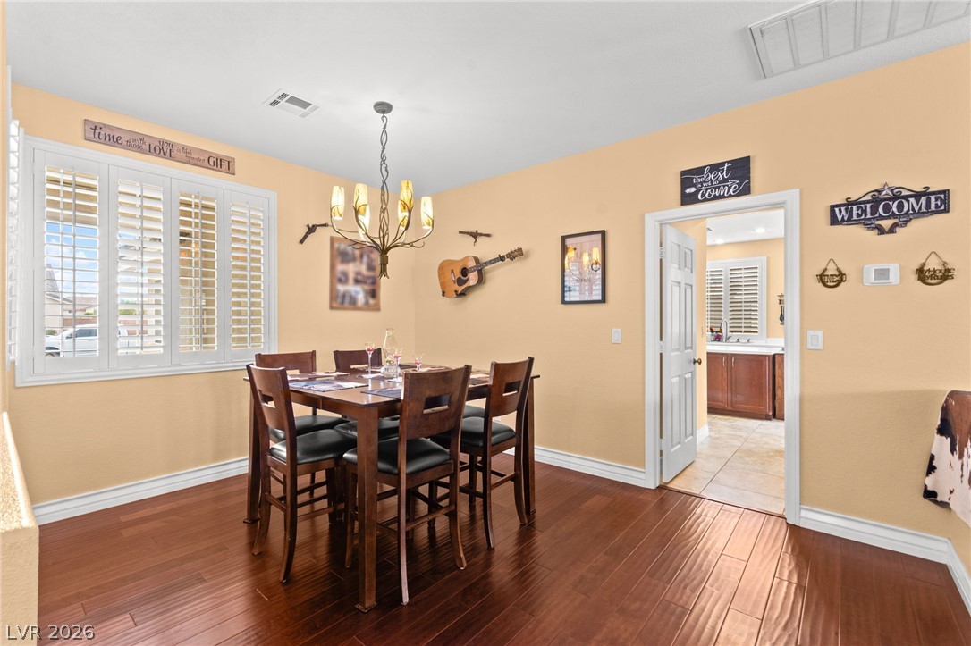 680 Coral View Street Property Photo 18