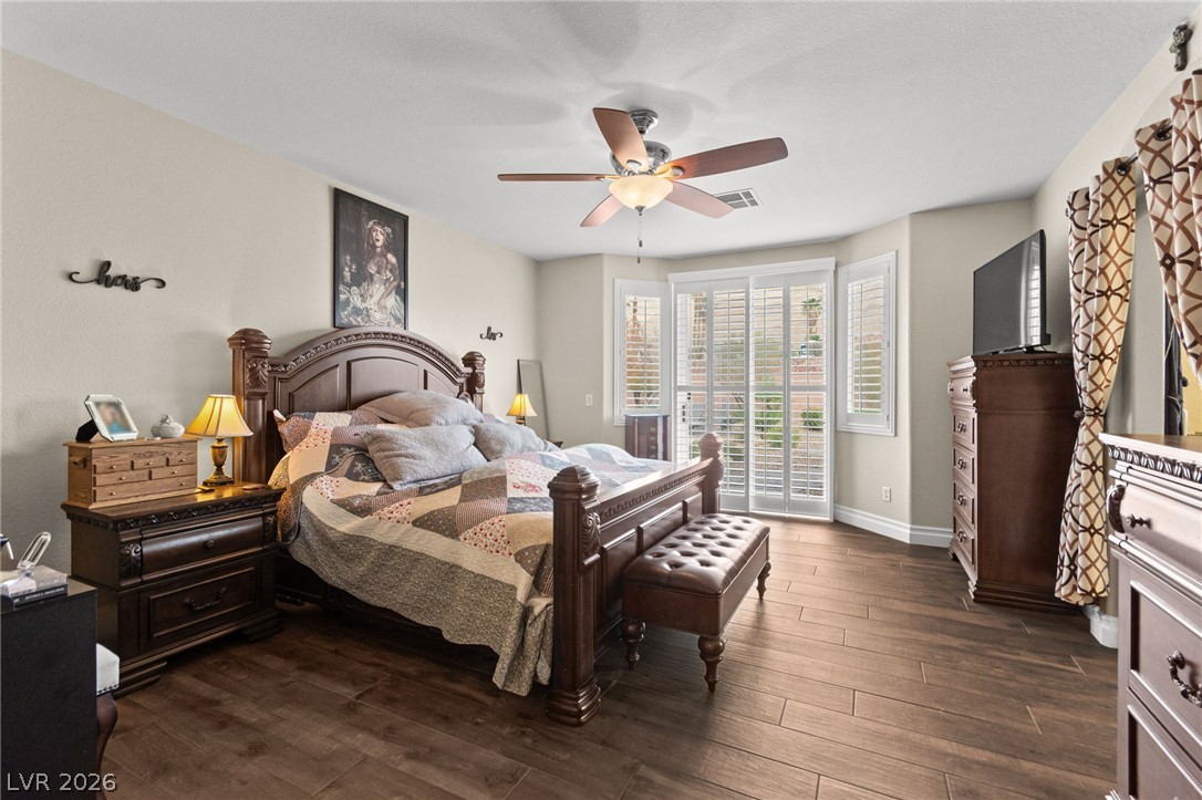680 Coral View Street Property Photo 25