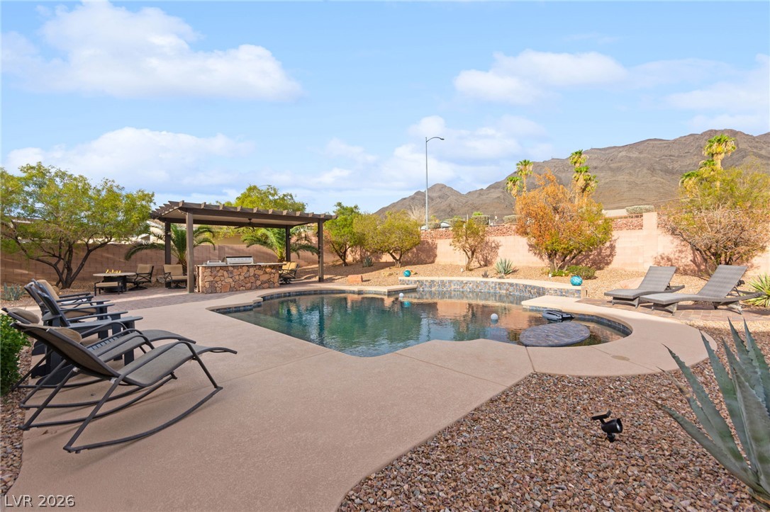 680 Coral View Street Property Photo 45