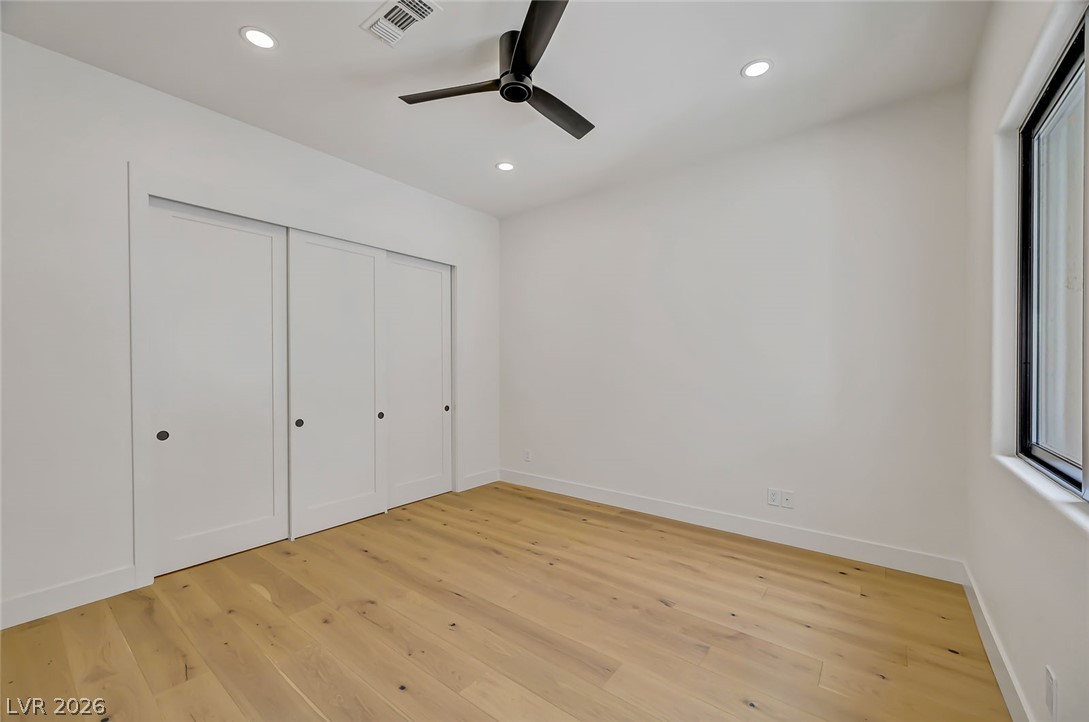 1900 Glenview Drive Property Photo 69