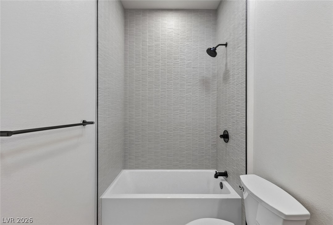 1900 Glenview Drive Property Photo 77