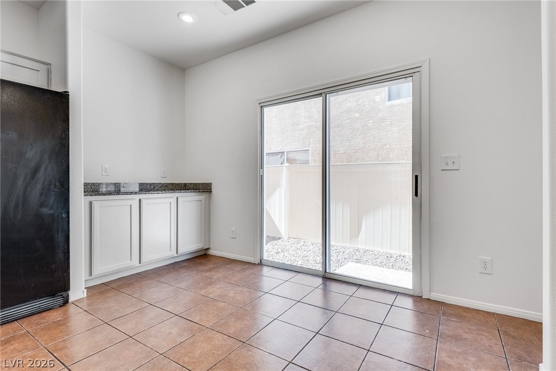 913 Blushing Rose Place Property Photo 7