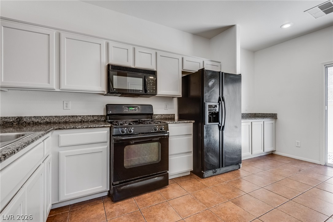 913 Blushing Rose Place Property Photo 12