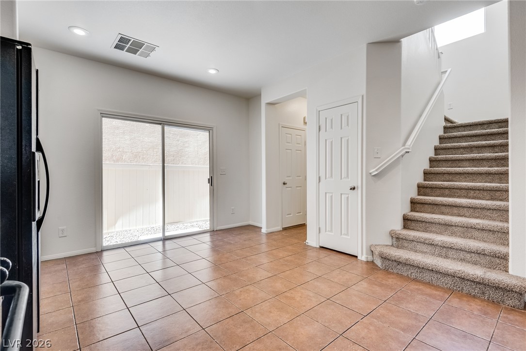 913 Blushing Rose Place Property Photo 14