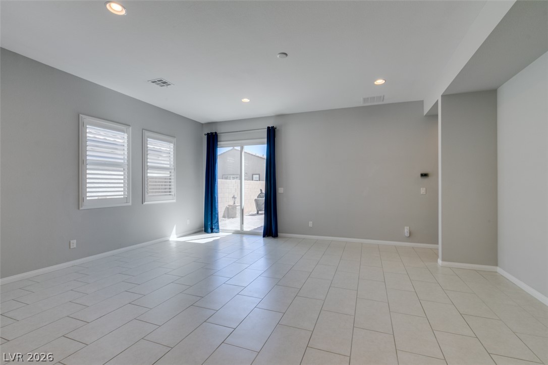 10743 Skye Lily Avenue Property Photo 7