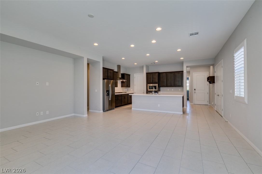 10743 Skye Lily Avenue Property Photo 10
