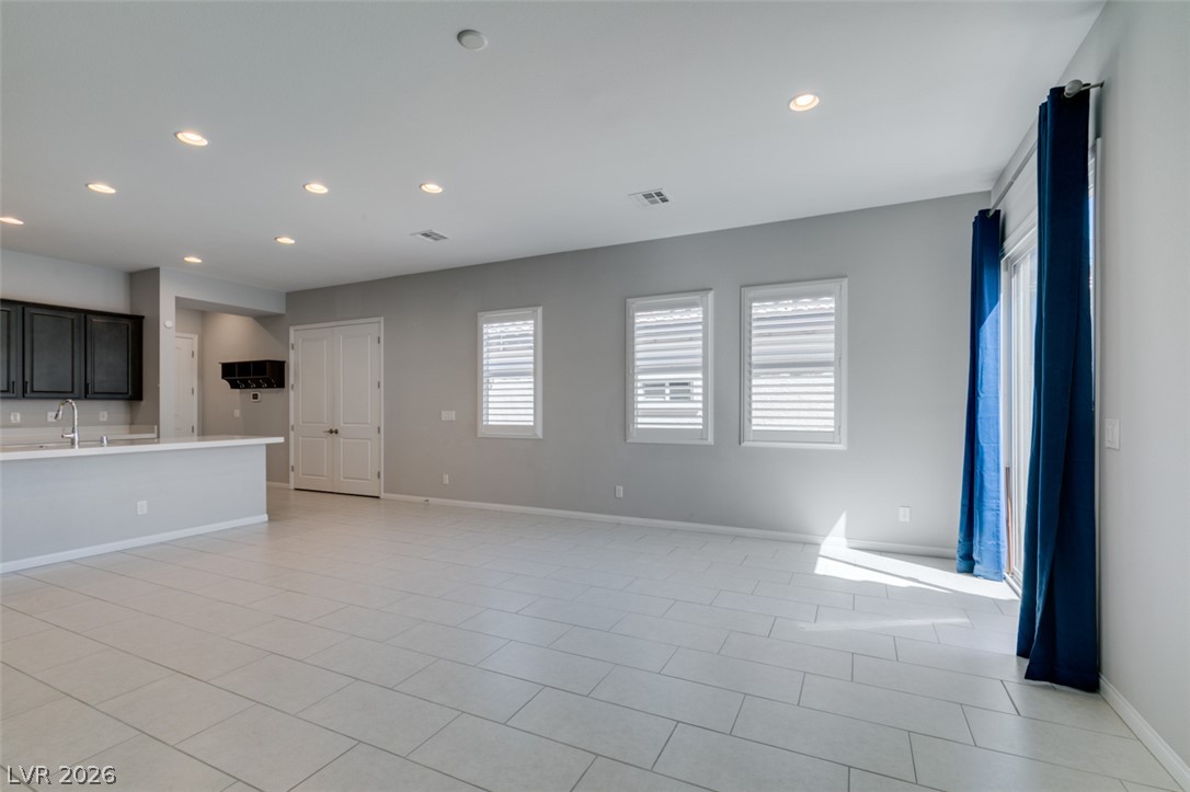 10743 Skye Lily Avenue Property Photo 12
