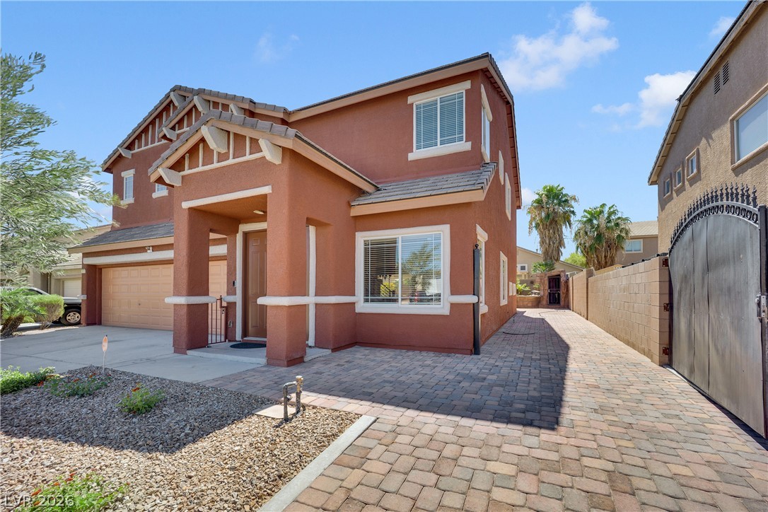 2613 Oscar Mariano Avenue Property Photo 4