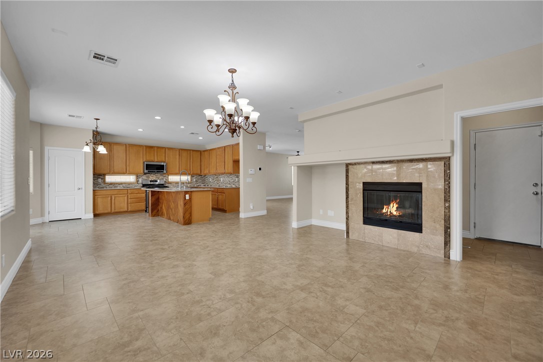 2613 Oscar Mariano Avenue Property Photo 17