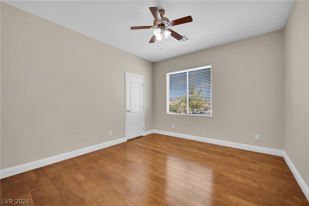 2613 Oscar Mariano Avenue Property Photo 29