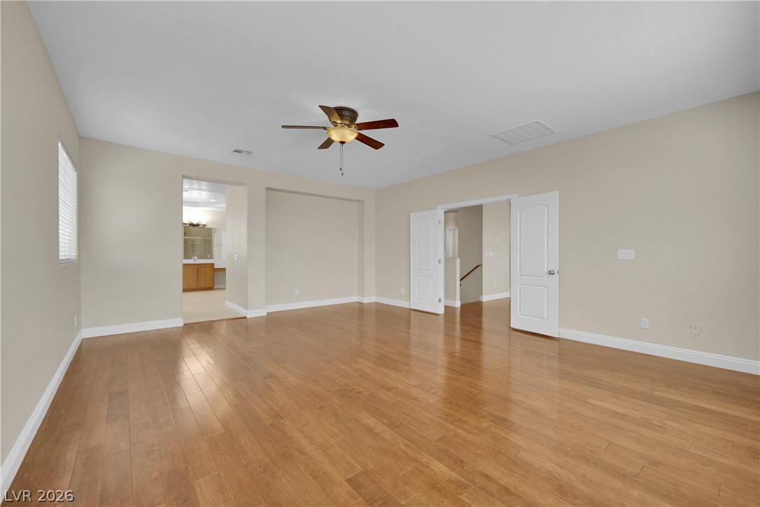 2613 Oscar Mariano Avenue Property Photo 35