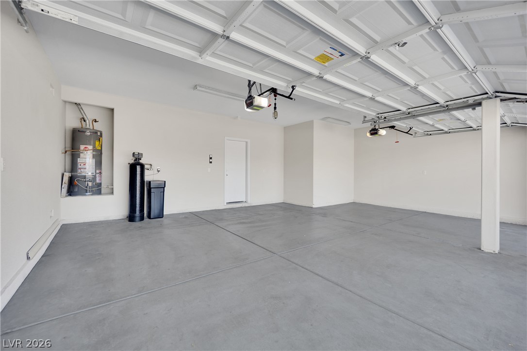 2613 Oscar Mariano Avenue Property Photo 58