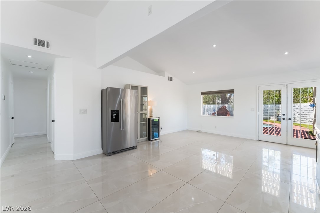 9028 Cypress Point Way Property Photo 13