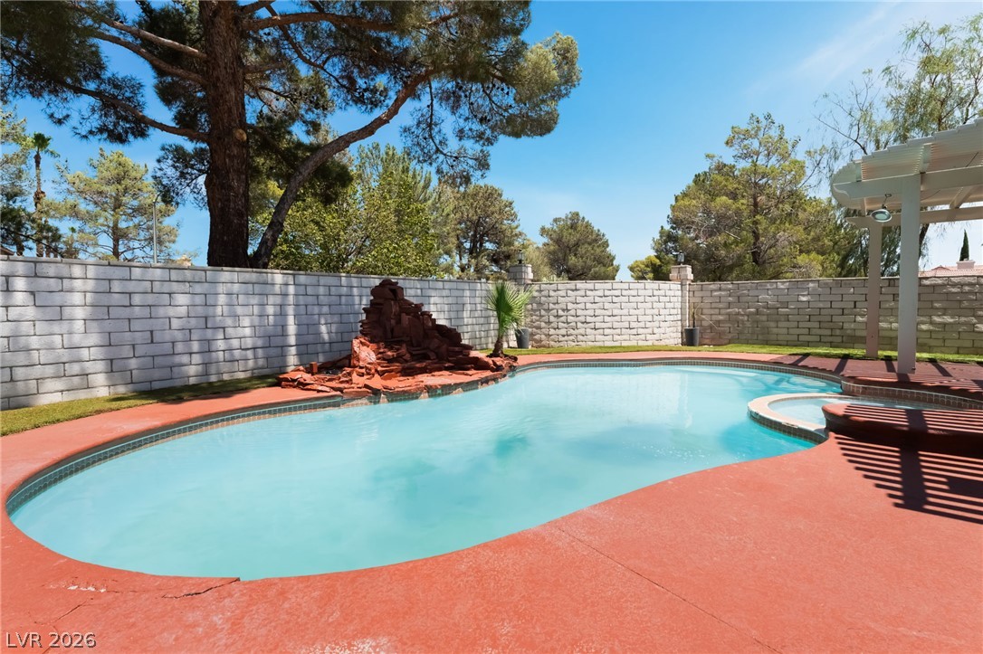 9028 Cypress Point Way Property Photo 34