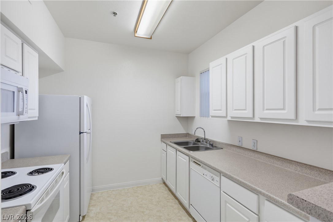 6955 Durango Drive 2083 Property Photo 7